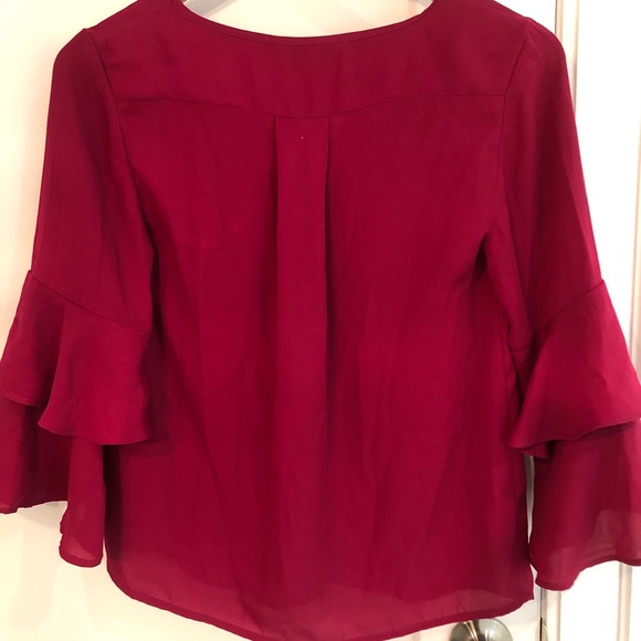 🍍 8/25$ Banana Republic fuchsia blouse - Picture 5 of 5